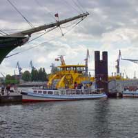 Die Überseebrücke im Hamburger Hafen ist für viele ein Symbol für Fernweh. Wenn Sie aus Hamburg wegziehen, können Sie zwischen vielen Abreisepunkten wählen.